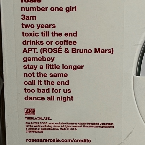 Rosie Exclusive CD Deluxe Edition Postcards And Poster - Picture 5 of 6